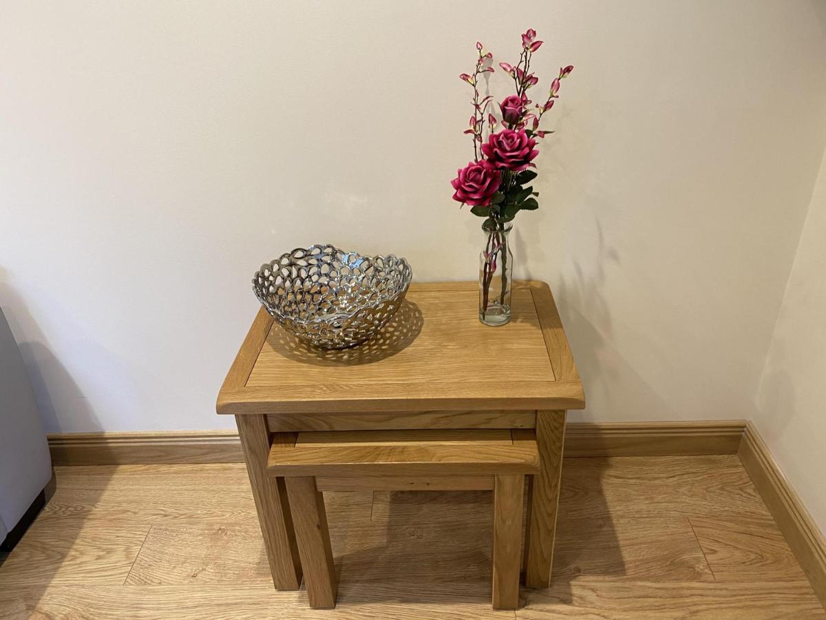 Waverley Inn Holiday Apartments Інвернесс Екстер'єр фото