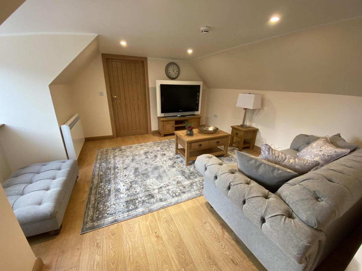 Waverley Inn Holiday Apartments Інвернесс Екстер'єр фото