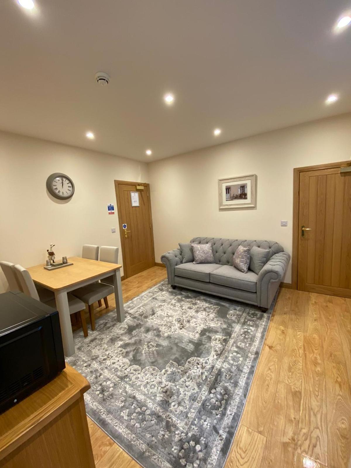 Waverley Inn Holiday Apartments Інвернесс Номер фото